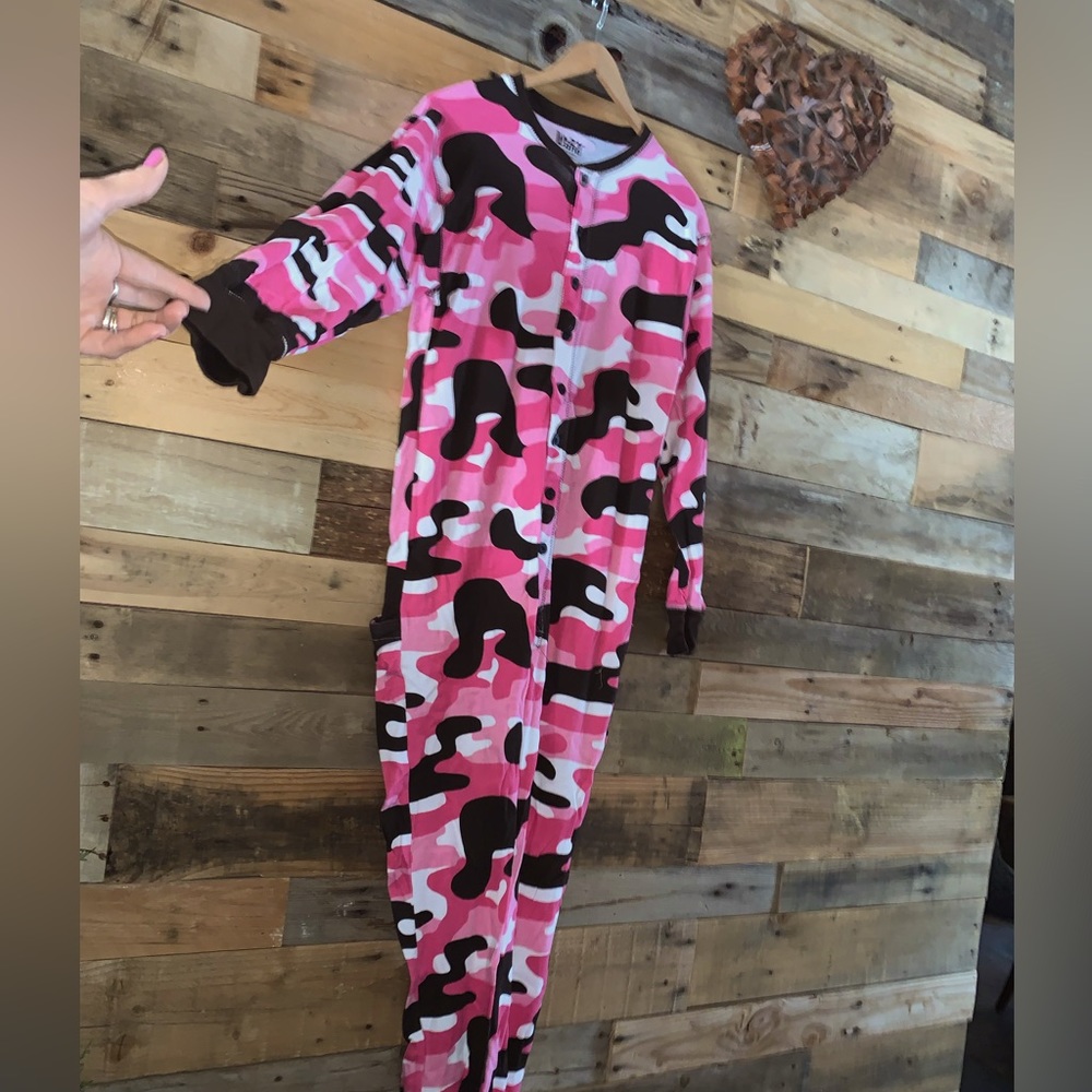 Lazy One Womans Large onesie back flap.